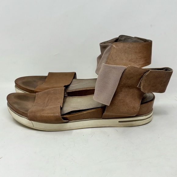 EILEEN FISHER Women’s Quartz Tan SPREE SPORT Sandal Adjustable Ankle Strap Sz 11 - Picture 4 of 12